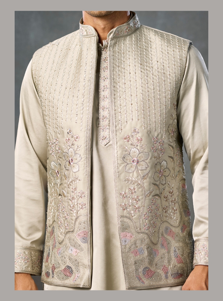 PASTEL EMBROIDERED  JACKET  